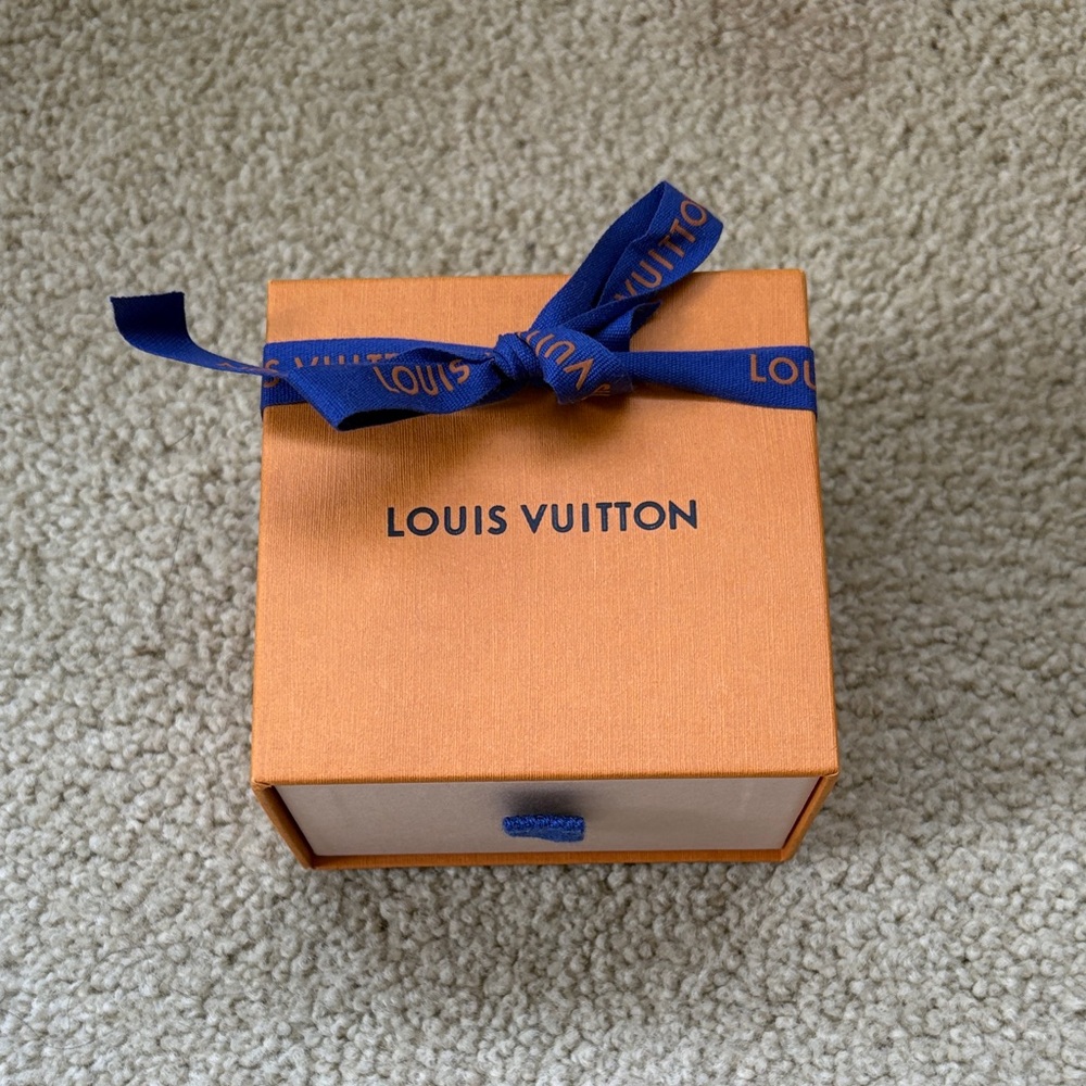 Louis Vuitton Tangerine Box with Navy Ribbon